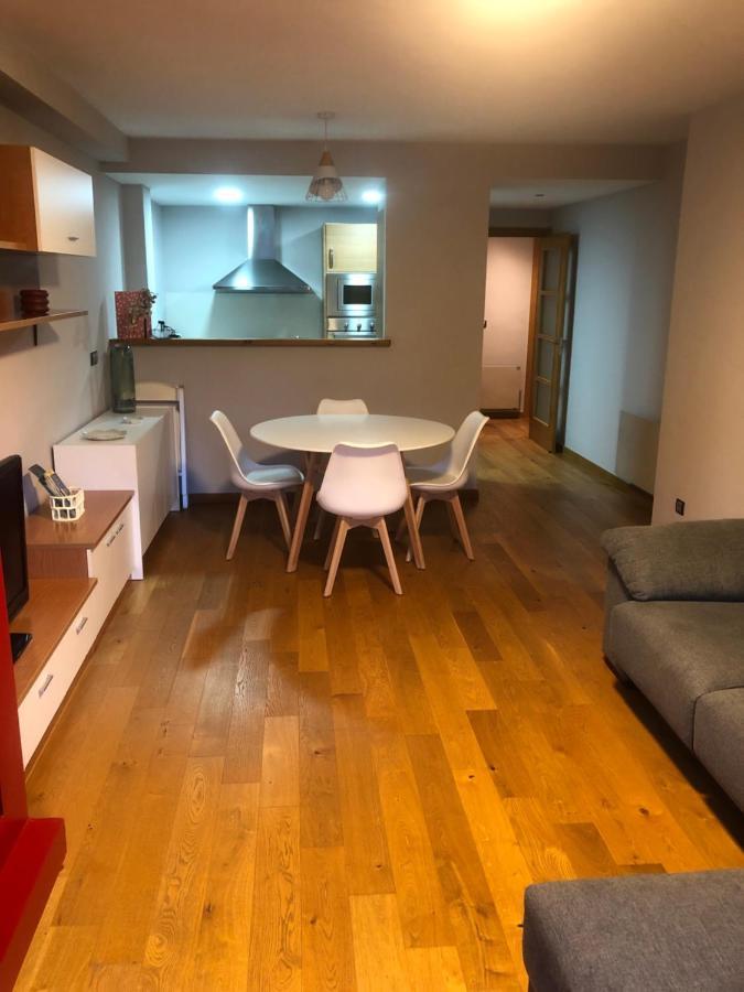 Precioso apartamento con piscina, ideal familias! Sort Exterior foto