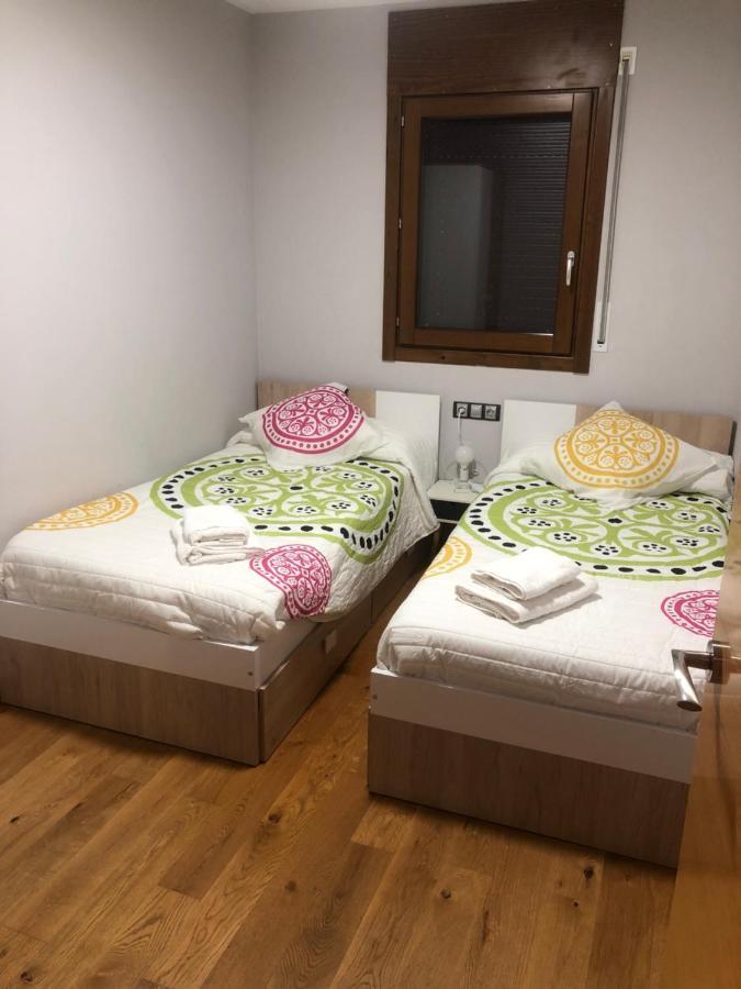Precioso apartamento con piscina, ideal familias! Sort Exterior foto